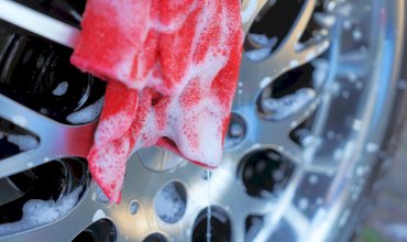 Our Top Four “Must Have” Fleet Vehicle Cleaning Solutions